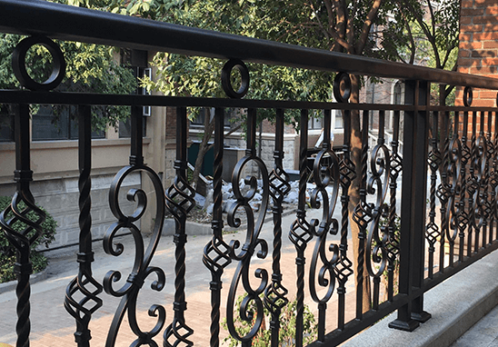 鋅鋼欄桿有哪些應用優勢？